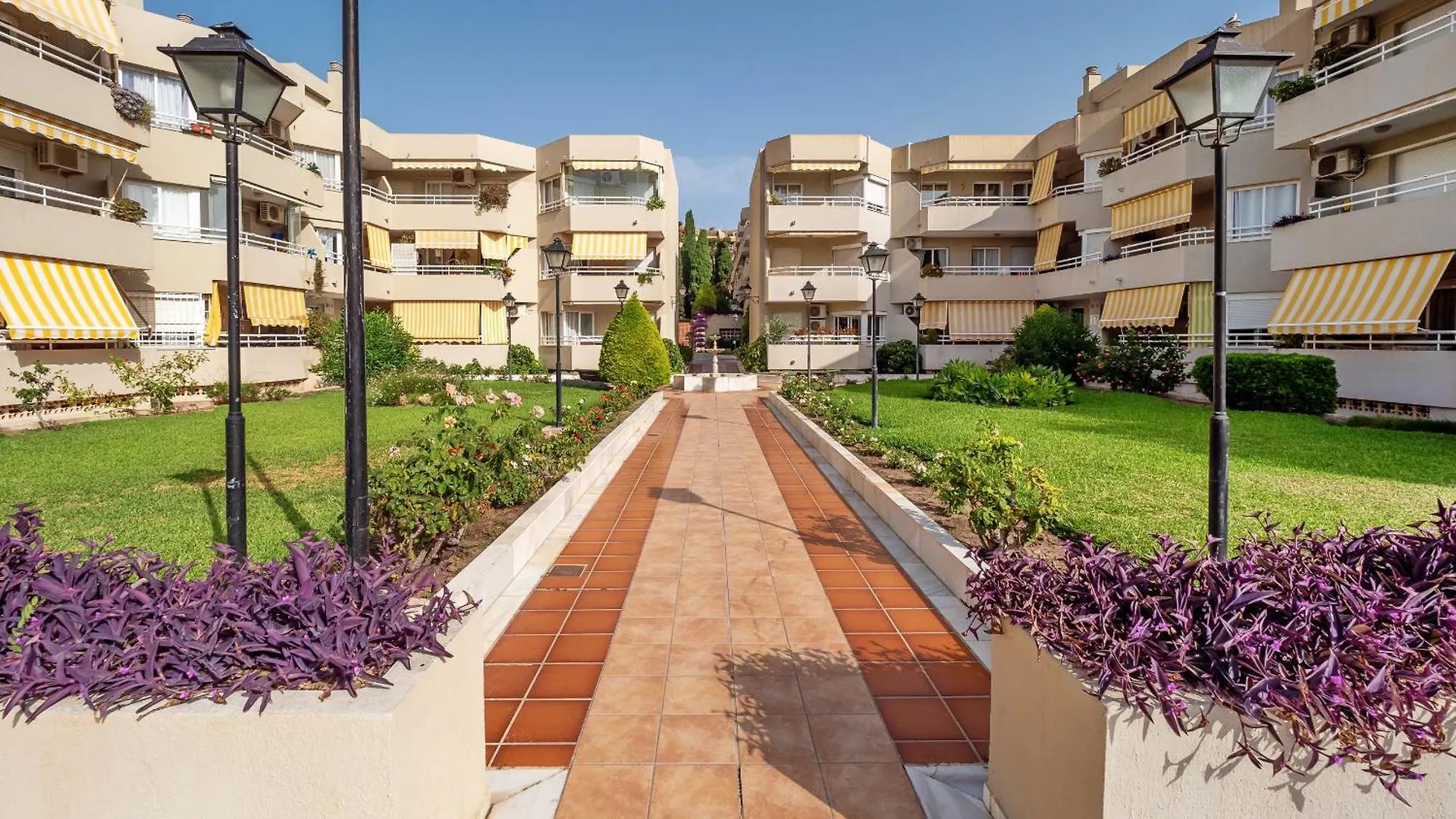 בית נופש טורמולינוס Apartment Dona Carlota